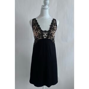 SOMA WOMENS EMBLISS KNIT FLOCKED CHEMISE SLEEP WEAR BLACK AND IVORY SIZE S